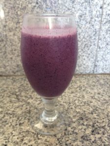 Berry Balancing Smoothie: Healing Hormone Imbalance